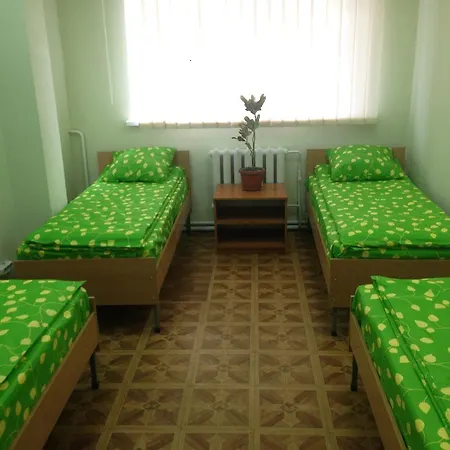 Greenhostel Hostel *